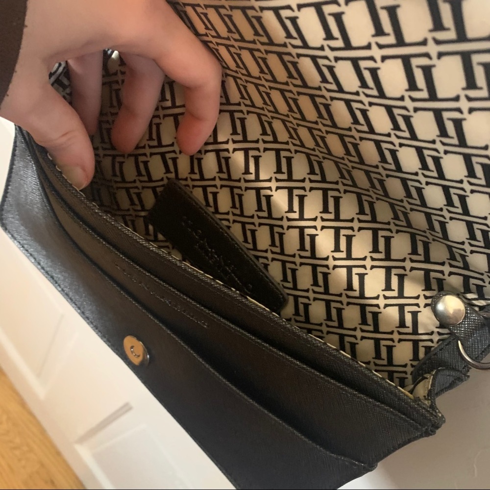 Charcoal crossbody - Picture 6 of 6